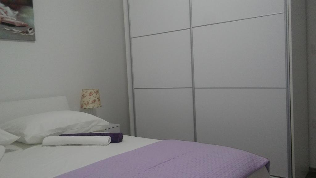 Apartment Vedran Kaštela Esterno foto