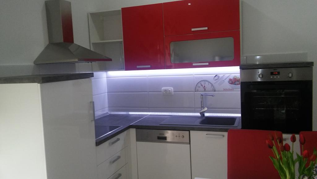 Apartment Vedran Kaštela Esterno foto